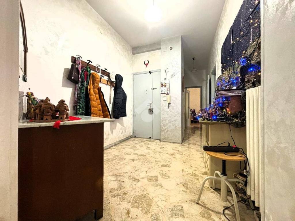 Appartamento a Molfetta in Via Luigi Settembrini, 34 - Foto 4