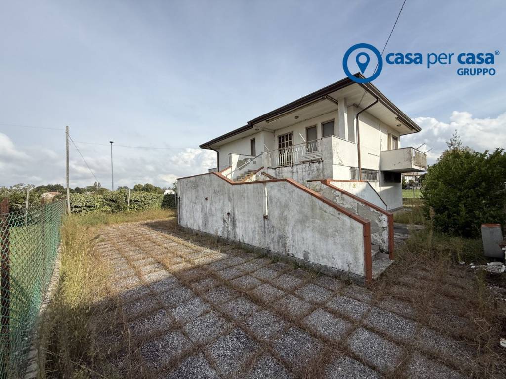 Casa indipendente a Papozze in Papozze, Giuseppe Di Vittorio - Foto 2
