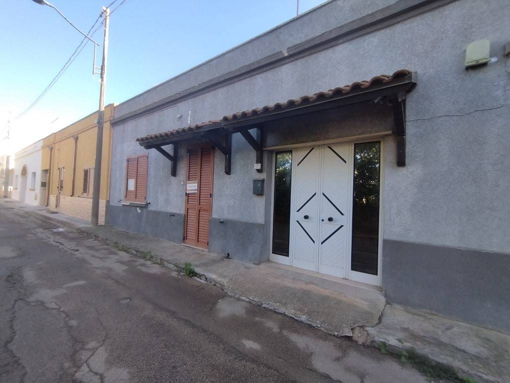 Casa indipendente a Alliste in Via Vincenzo Bellini, 14 - Foto 3