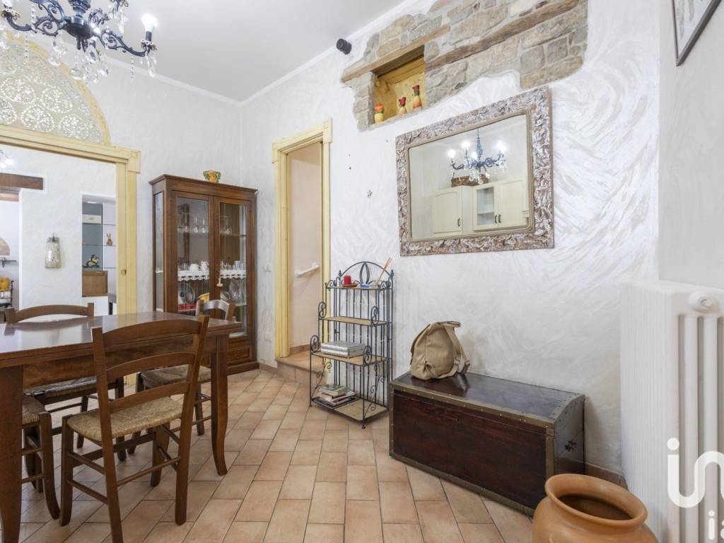 Immobile a Apiro in Via MARTIRI DELLA LIBERTA' - Foto 3