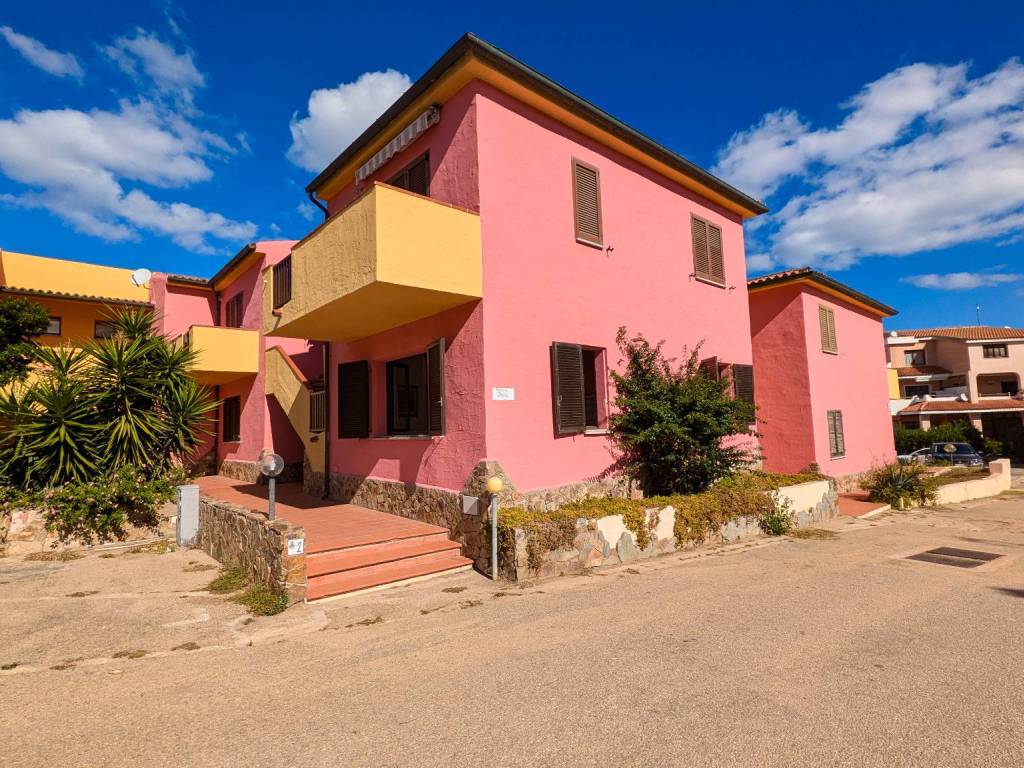 Appartamento a Santa teresa gallura in Strada Curichena - Foto 2