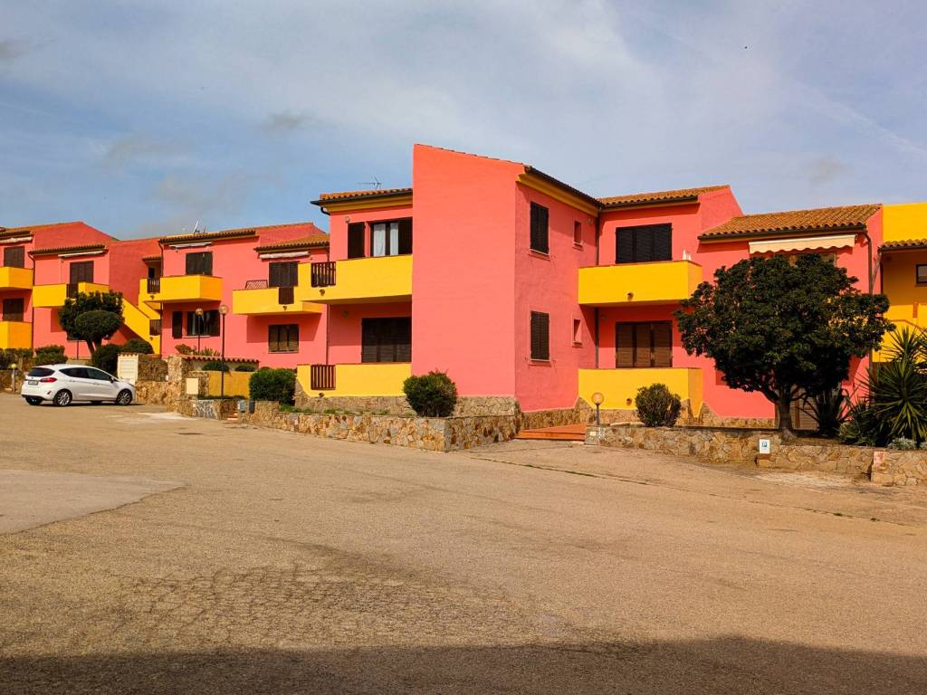 Appartamento a Santa teresa gallura in Strada Curichena - Foto 3