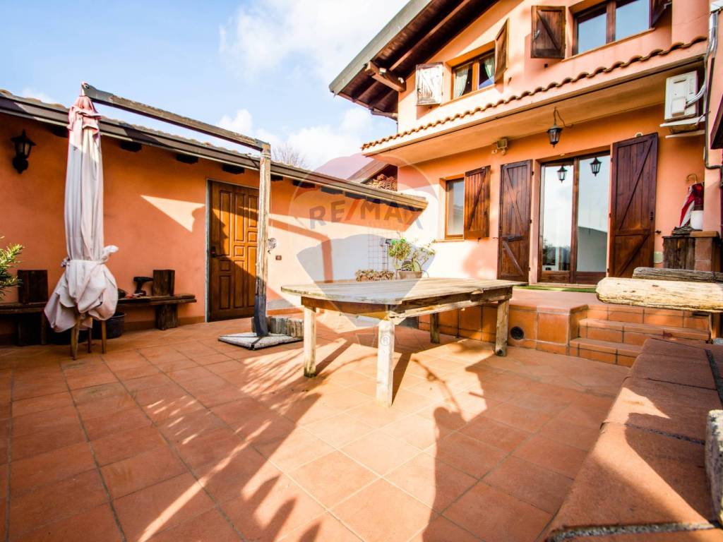 Villa a Borgo ticino in via dei Cesari, 6 - Foto 3