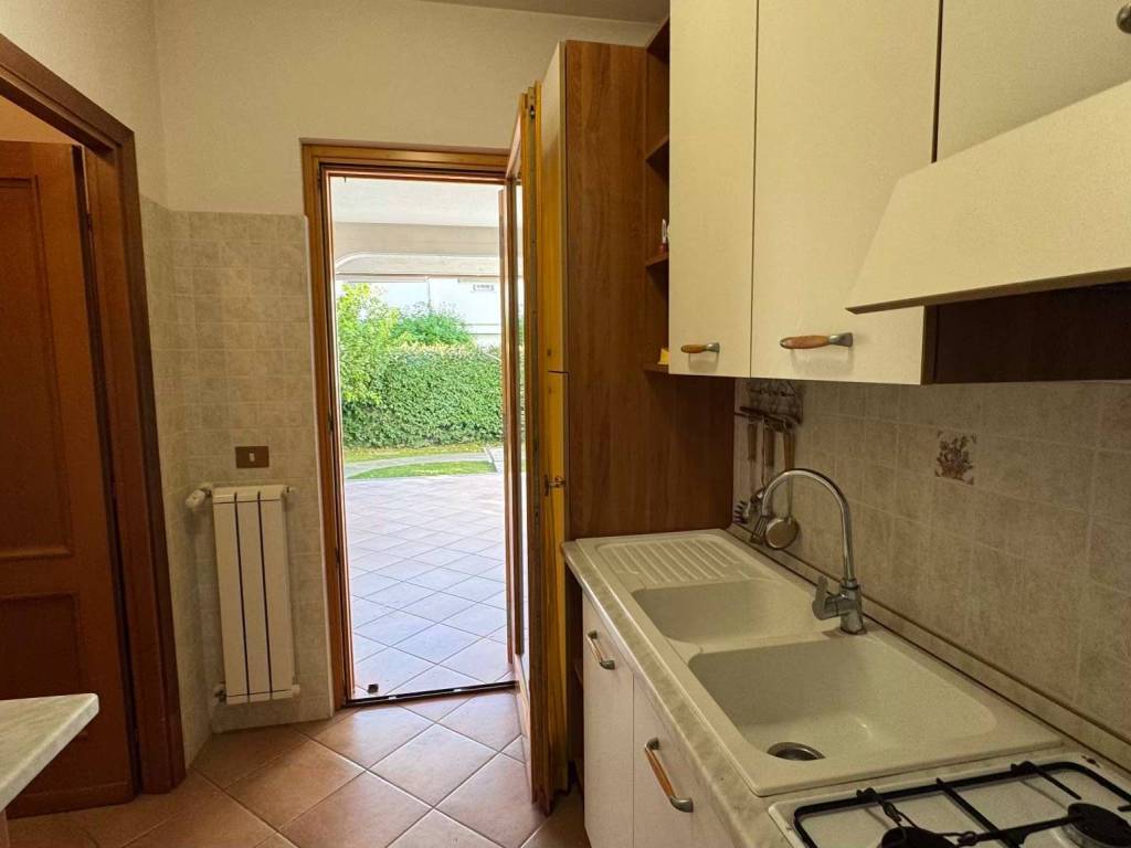 Appartamento a Santa marinella in Via degli Etruschi - Foto 4
