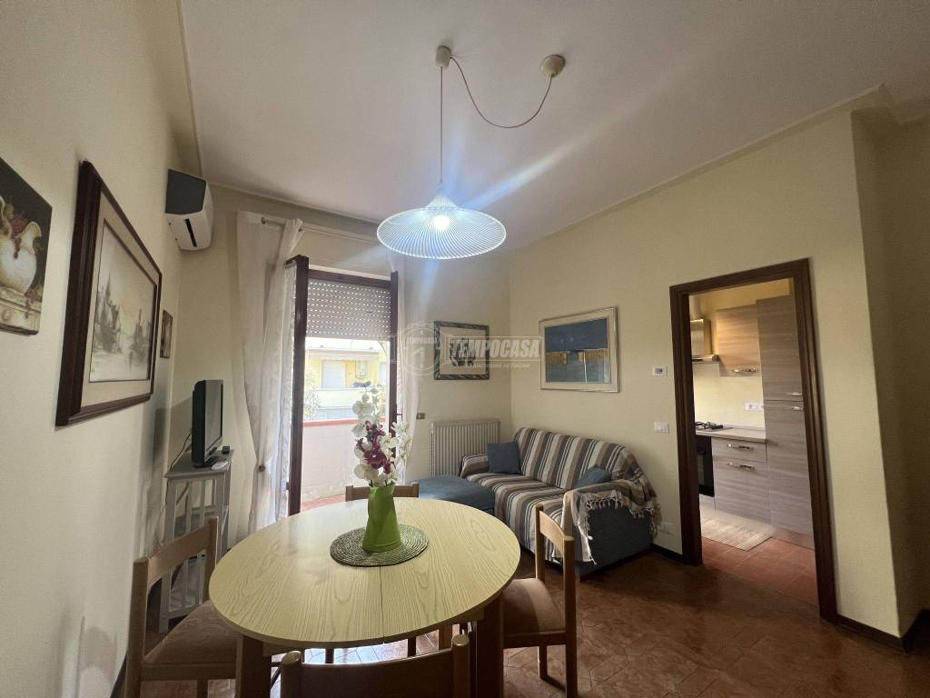 Appartamento a Viareggio in Via Novara - Foto 3