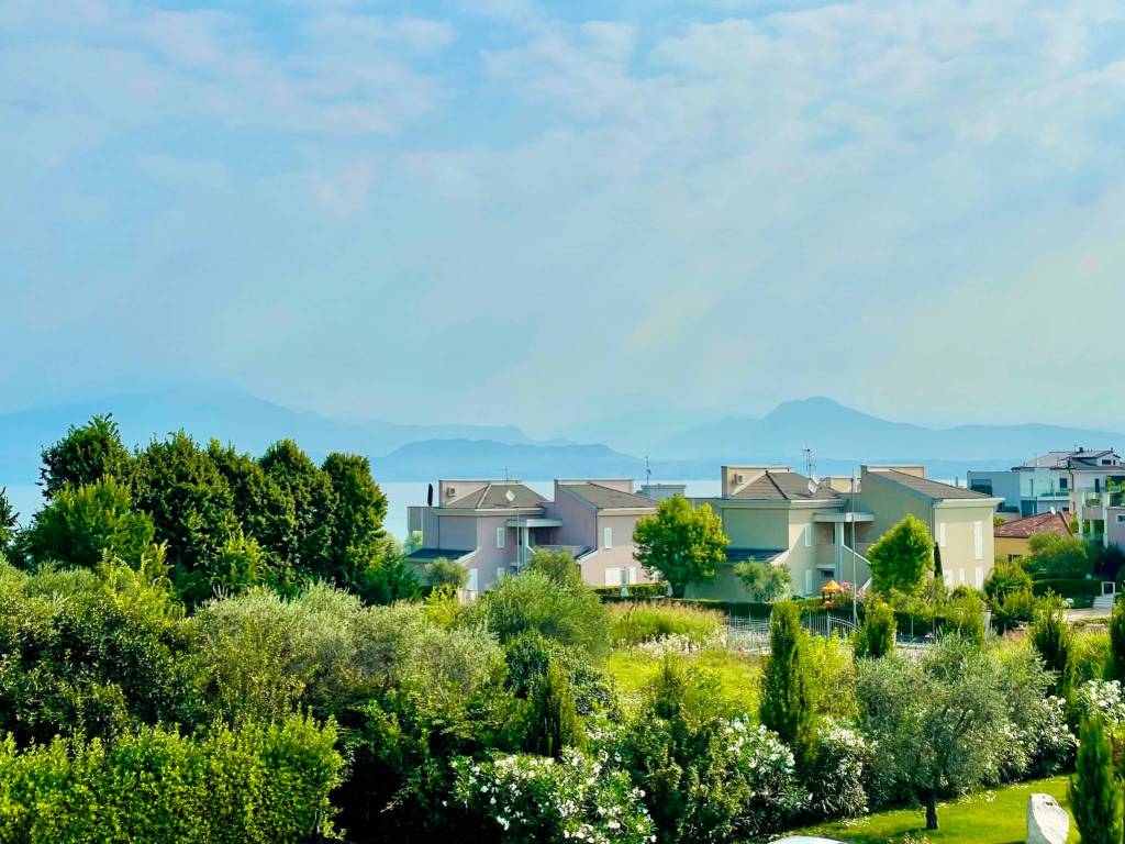Villa a Peschiera del garda in Via Miralago - Foto 5