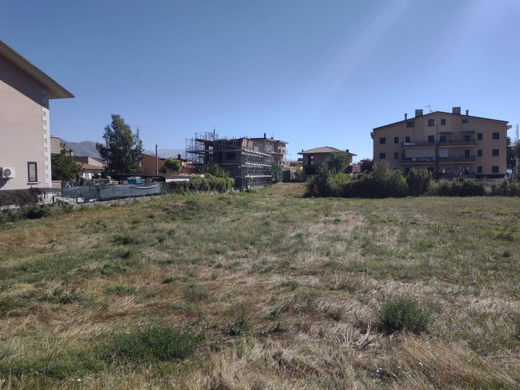 Terreno a Avezzano in Via San Francesco, 245 - Foto 2