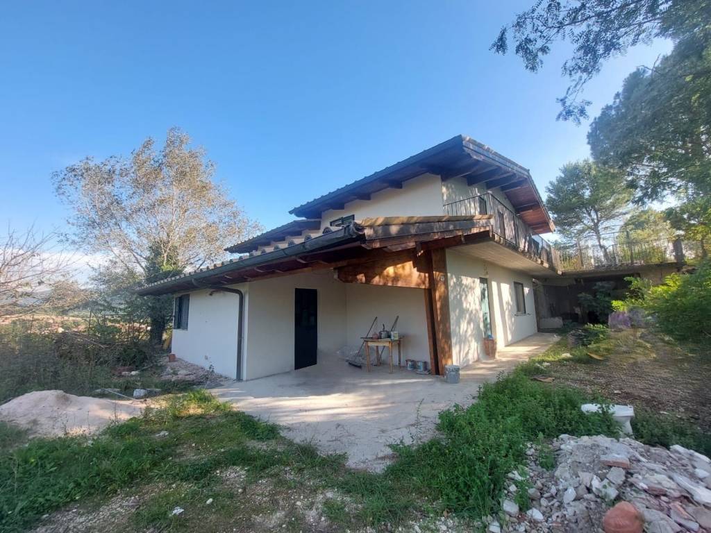 Villa a Spoleto in Frazione San Martino in Trignano - Foto 2