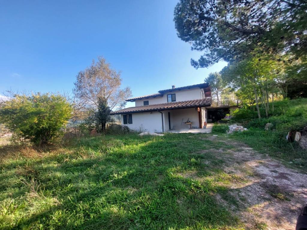 Villa a Spoleto in Frazione San Martino in Trignano - Foto 5