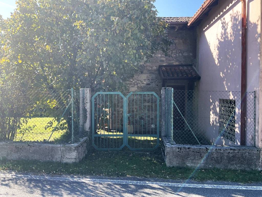 Casa indipendente a Cividale del friuli in Via Ugo Foscolo, 103 - Foto 2