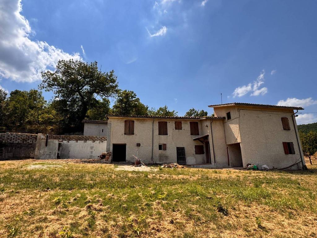 Rustico / casale a San severino marche in Località Sant'Elena - Foto 3