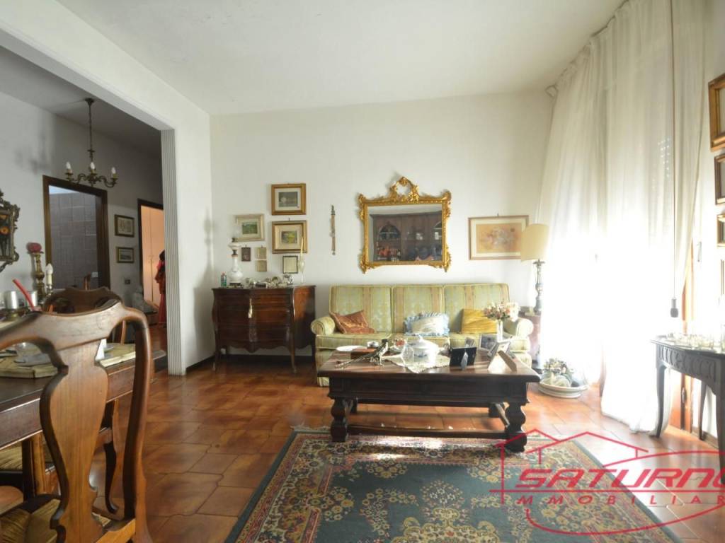Appartamento a Lucca in Via Vecchi Pardini, , 55100 - Foto 3