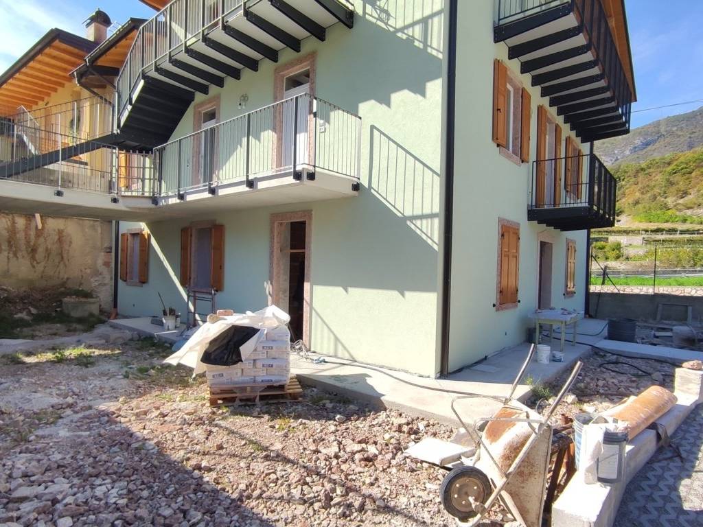 Appartamento a Vallelaghi in Via Roma, 69 - Foto 2