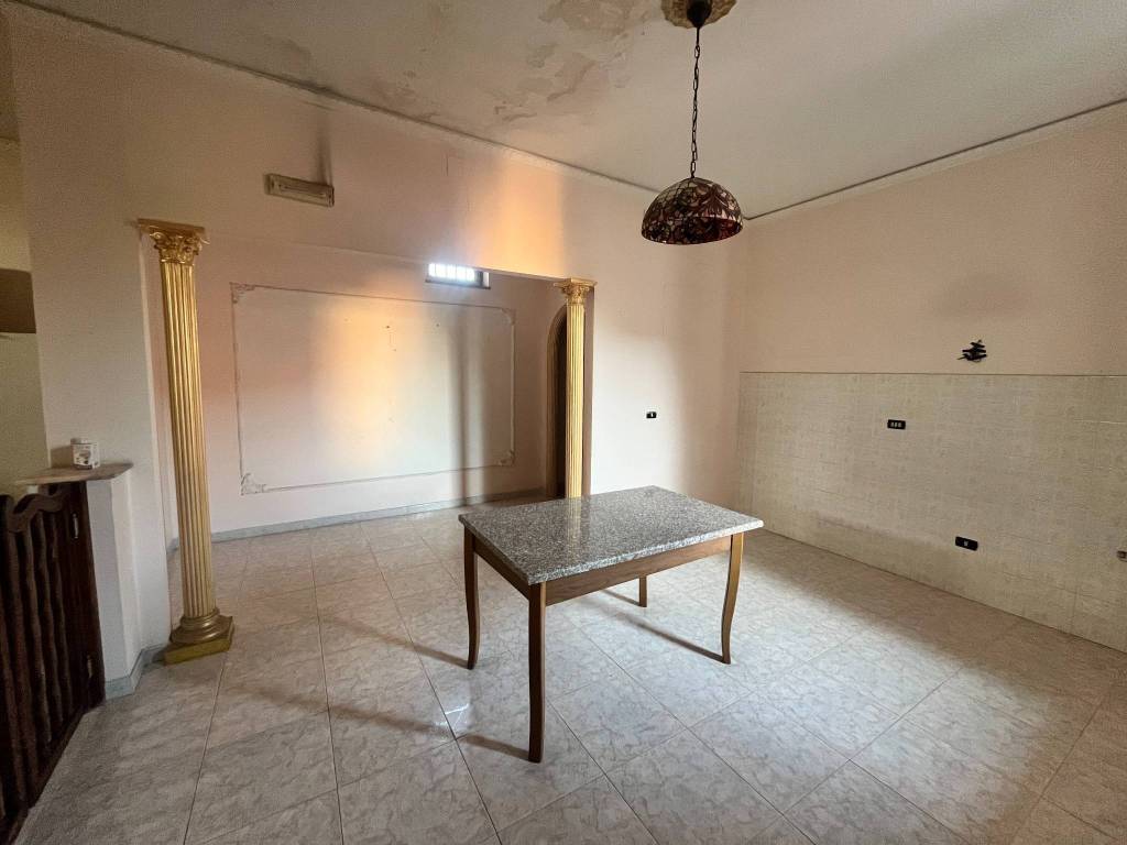 Appartamento a Brusciano in Via Vincenzo Bellini, 64 - Foto 3