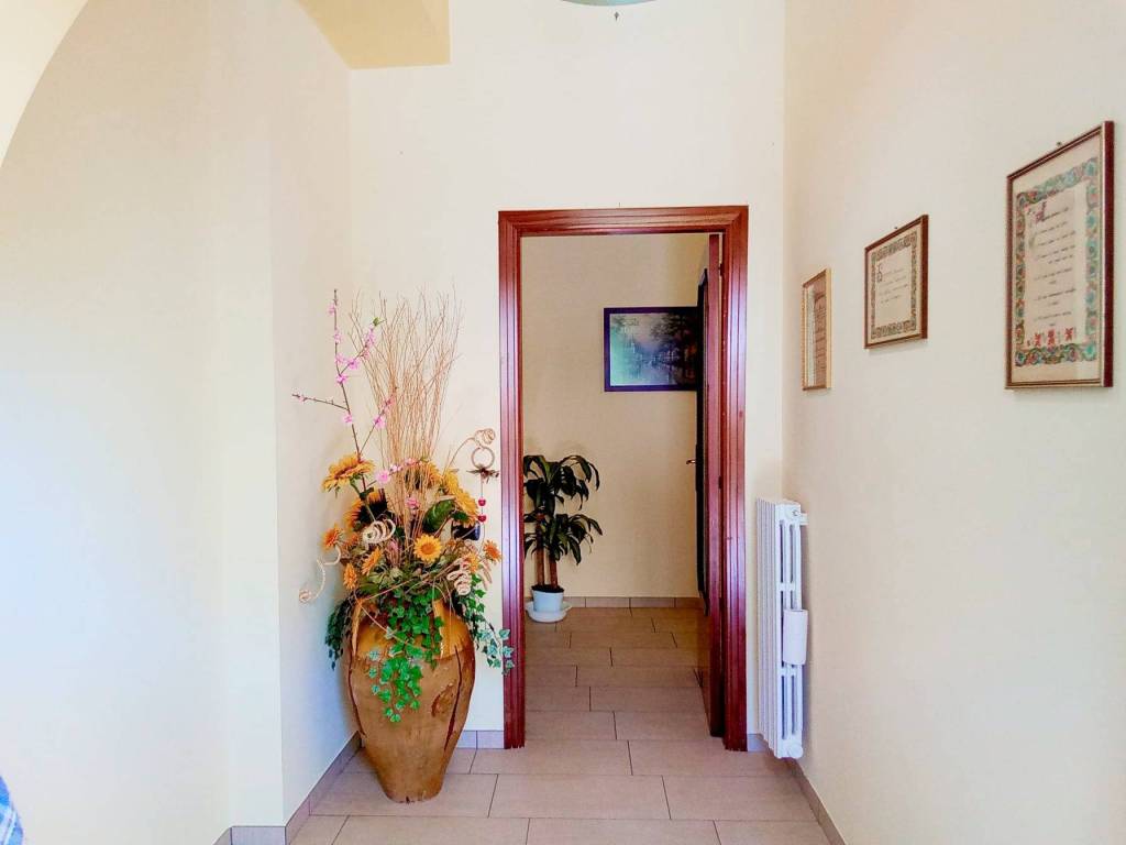 Appartamento a Cava de' tirreni in Via Nicola Longobardi - Foto 3