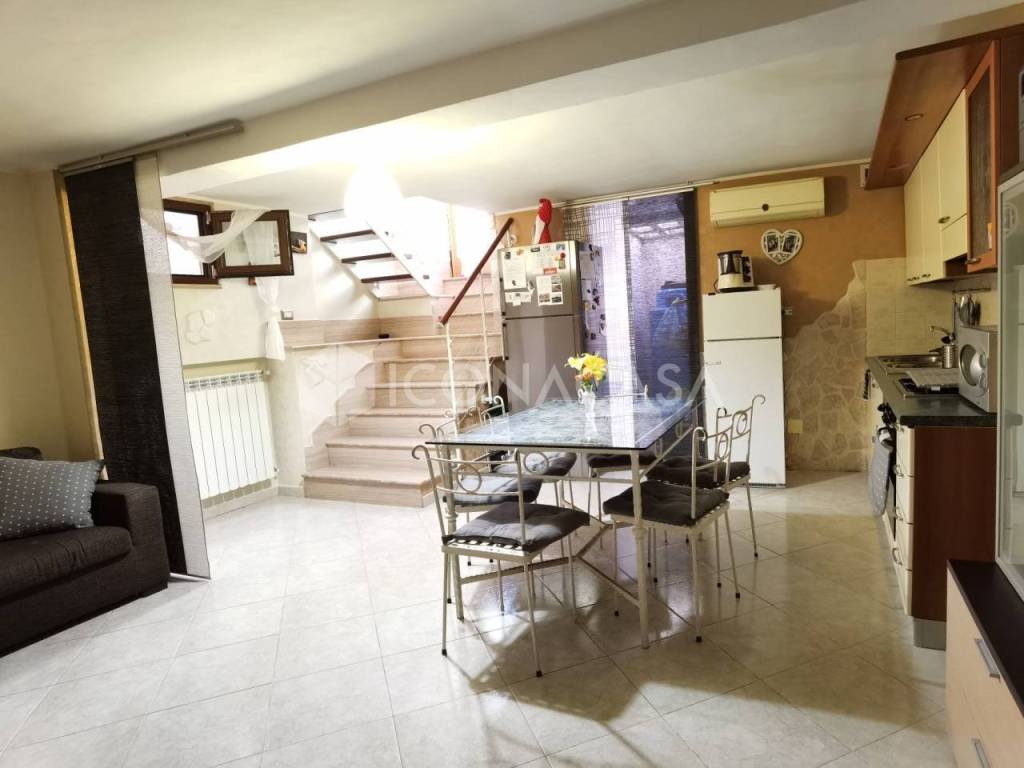 Appartamento a Bitritto in Via Edmondo De Amicis, 14 - Foto 3