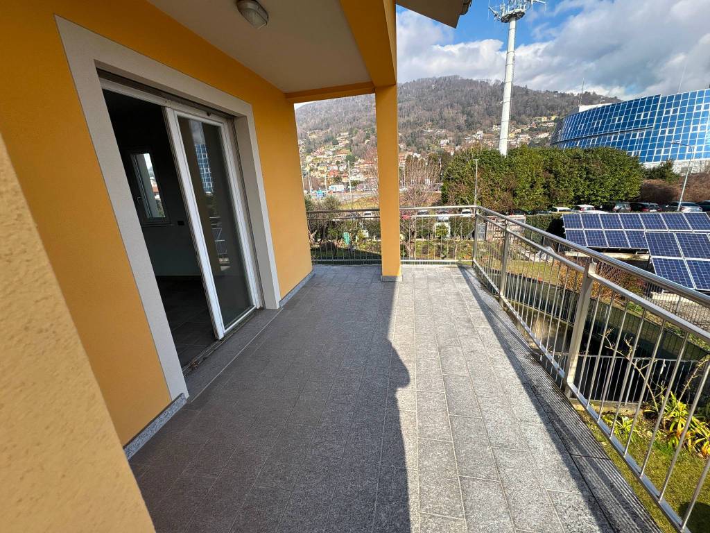 Appartamento a Verbania in Via Zara - Foto 3