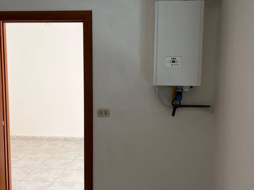 Appartamento a Mesagne in Via Cadore, 2 - Foto 2