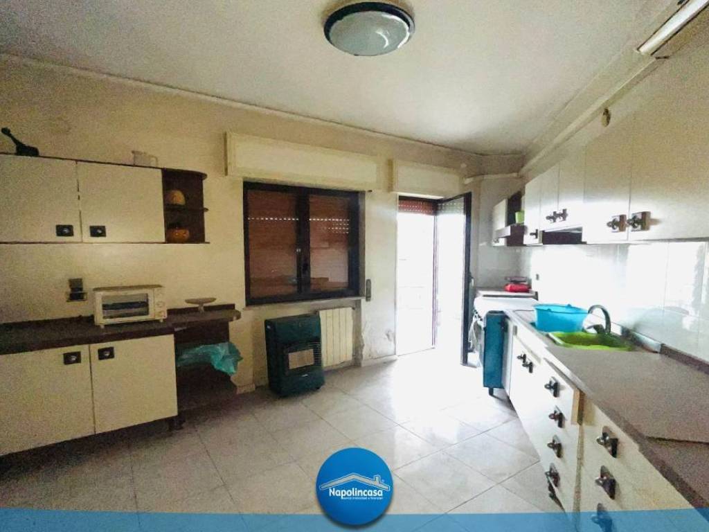 Appartamento a Casoria in Via San Pietro, 42 - Foto 2