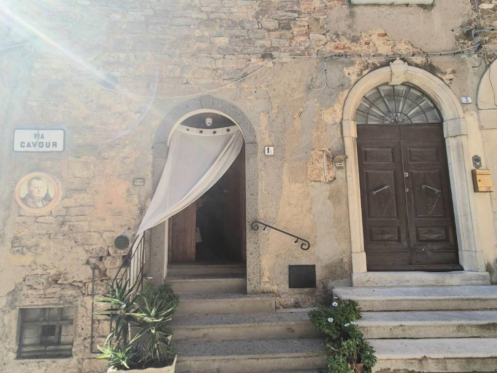 Appartamento a Campiglia marittima in Via Camillo Benso di Cavour - Foto 5