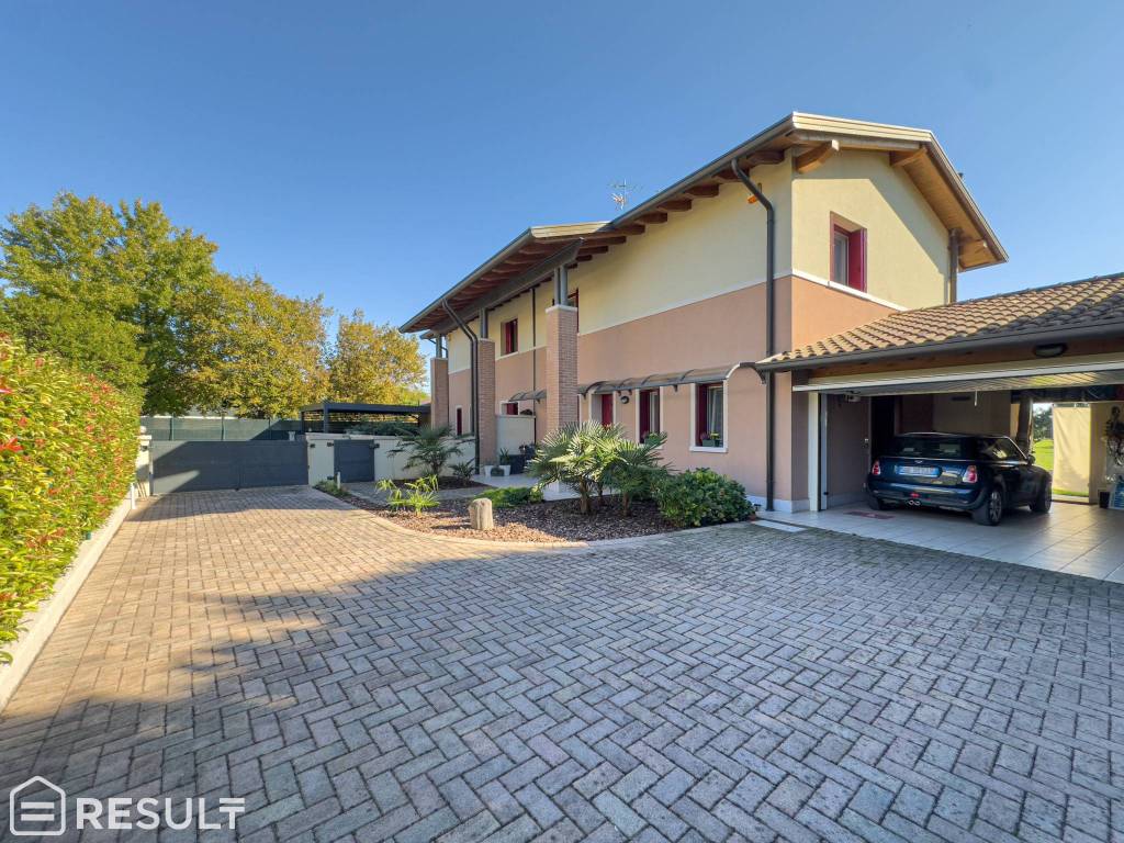 Villa a Prata di pordenone in Via Reganazzi, 13 - Foto 3