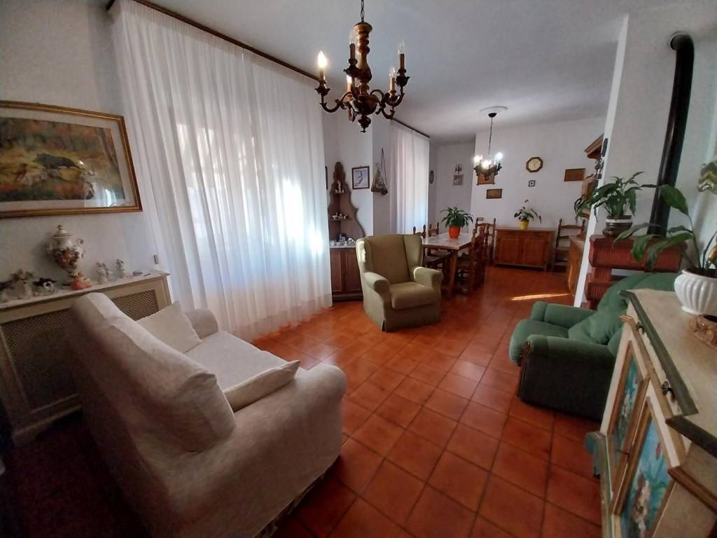 Appartamento a Calci - Foto 2