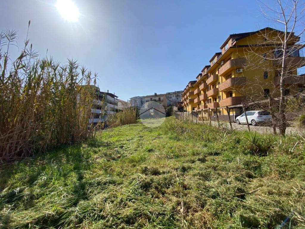 Terreno a Montalto uffugo in Via Salerni - Foto 4