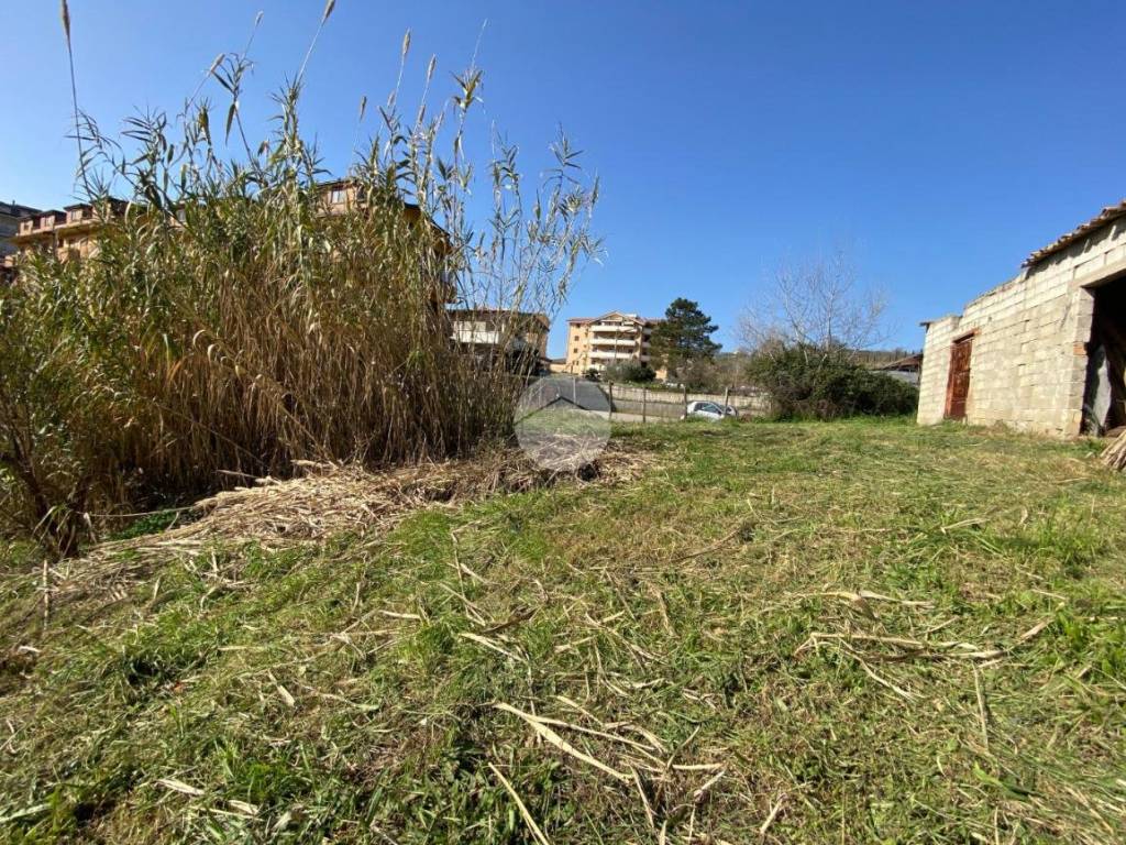 Terreno a Montalto uffugo in Via Salerni - Foto 5