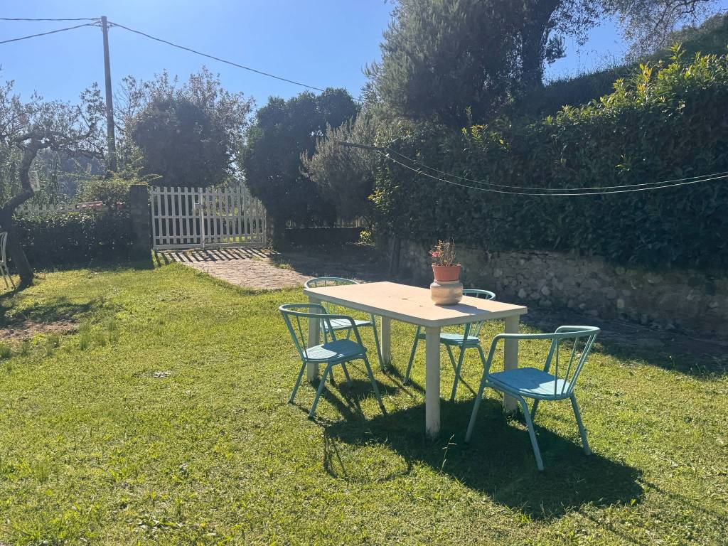 Villa a Follo in Via Brigate Partigiane, 2 - Foto 5