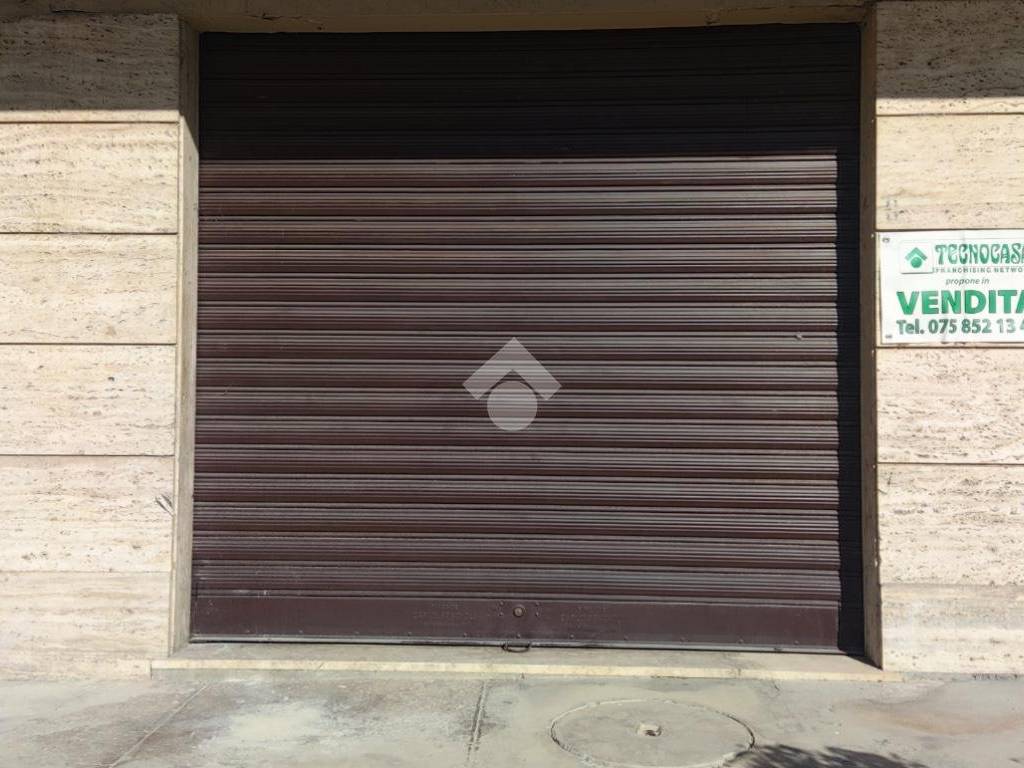 Box / garage a Città di castello in Via Francesco Petrarca, 8 - Foto 3