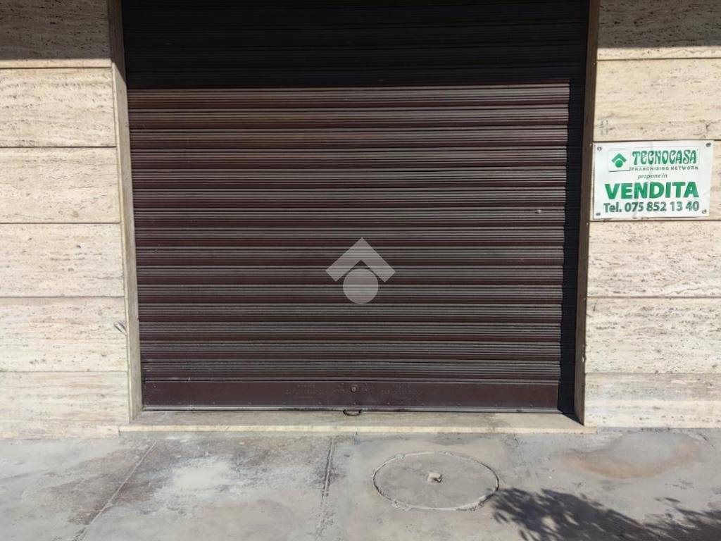 Box / garage a Città di castello in Via Francesco Petrarca, 8 - Foto 4