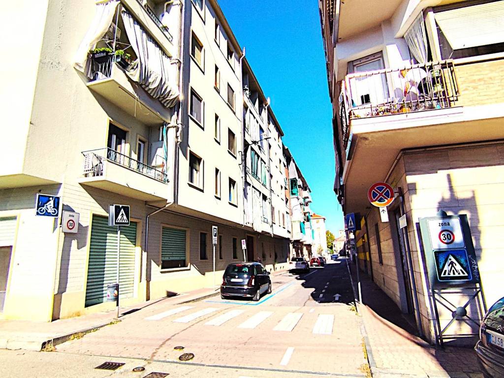 Appartamento a Asti in Via Guglielmo Ventura, 25 - Foto 2