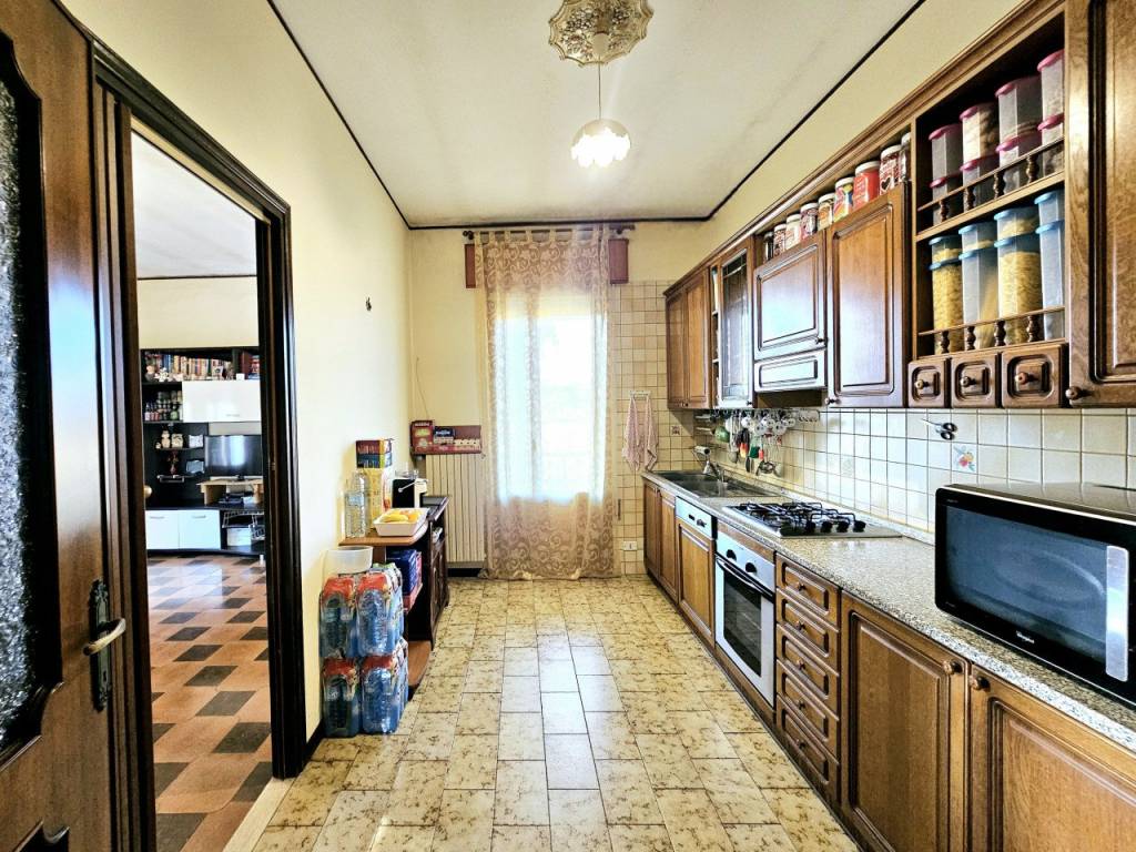 Appartamento a Villa estense in via arzarini - Foto 2