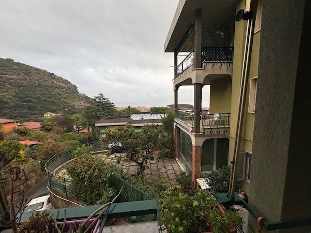 Appartamento a Ventimiglia in Via degli Ulivi - Foto 2