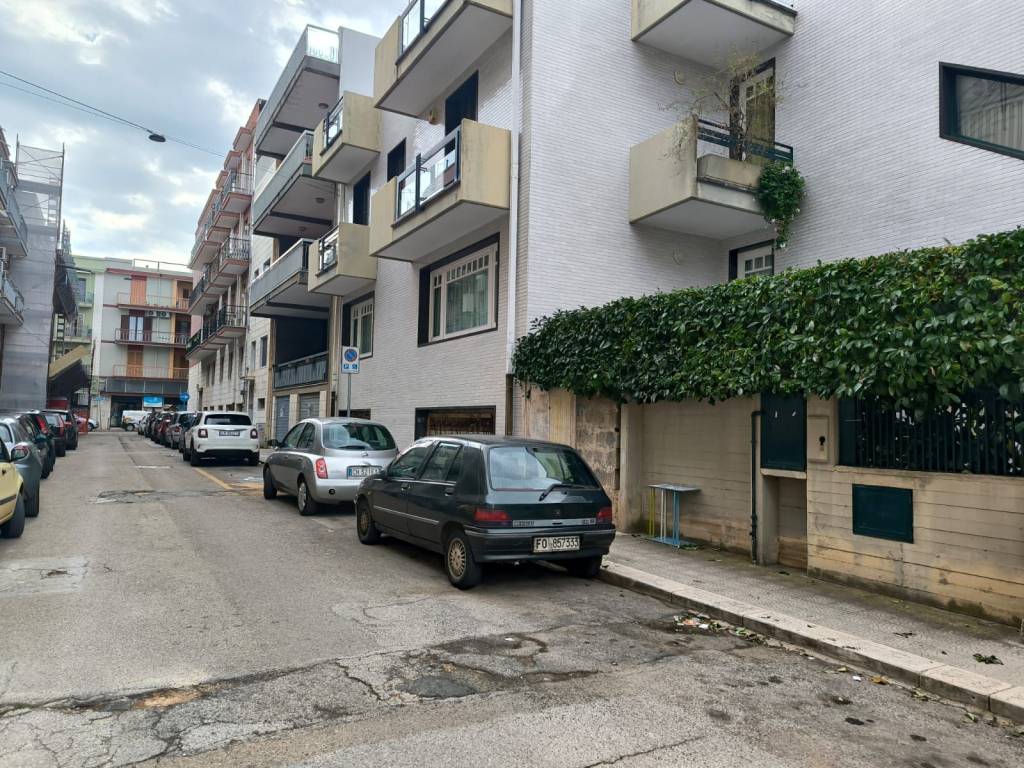 Immobile a Mola di bari in Via Don Luigi Sturzo, 3 - Foto 3