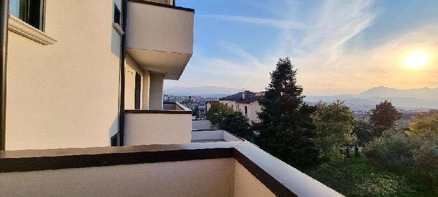 Appartamento a Benevento in Via Pasquale Centore - Foto 5