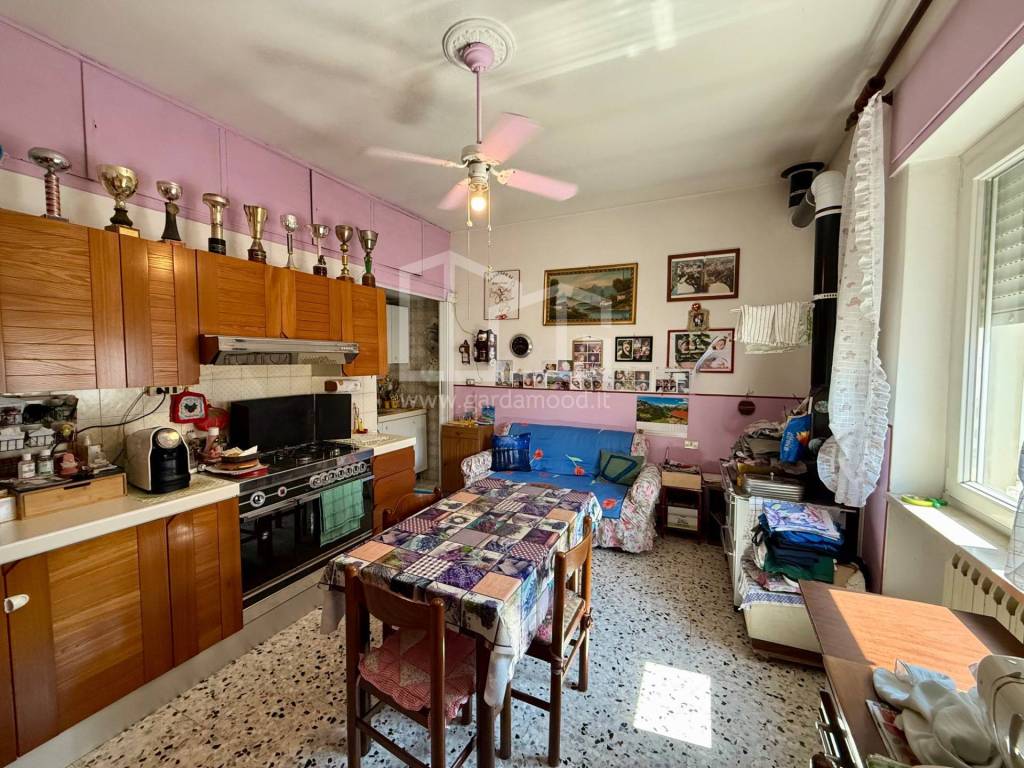 Villa a Montichiari in via Leopardi, 18 - Foto 2