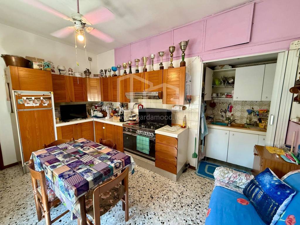 Villa a Montichiari in via Leopardi, 18 - Foto 4