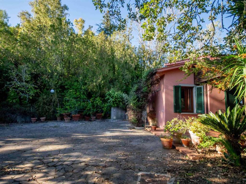 Villa a Castellina marittima in Via Aia Vecchia - Foto 4