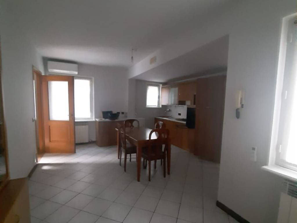 Casa indipendente a Darfo boario terme in Via Castello, 17 - Foto 2