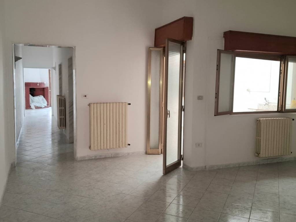 Casa indipendente a San donaci in via A. Ponchielli, 26 - Foto 5
