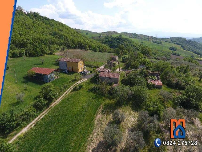 Casa indipendente a Paduli in Contrada Montecapriano - Foto 2