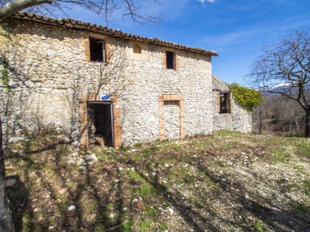 Rustico / casale a Longone sabino in Contrada S. Benedetto, 1 - Foto 3