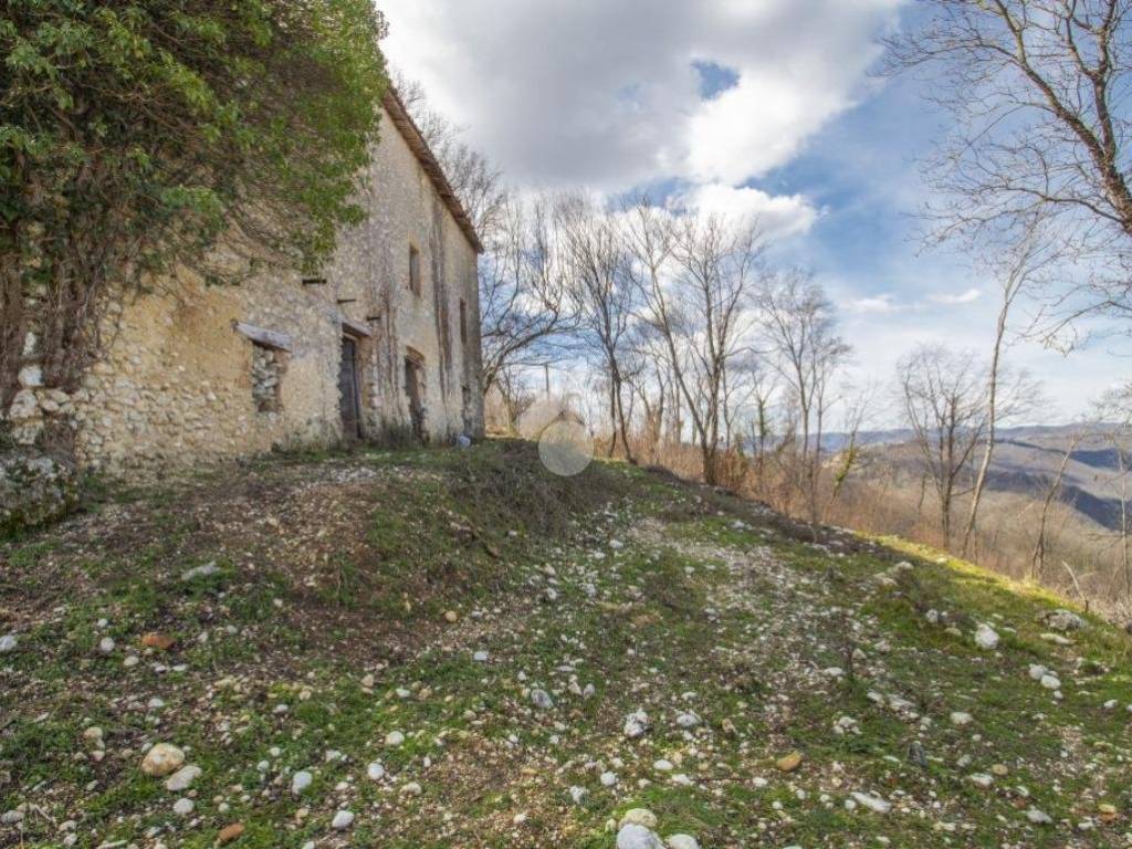 Rustico / casale a Longone sabino in Contrada S. Benedetto, 1 - Foto 5