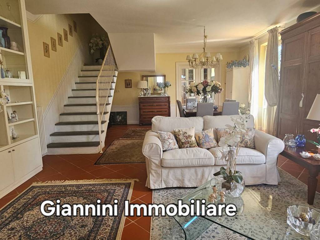 Villetta a schiera a Porcari in Via Poggetto - Foto 2