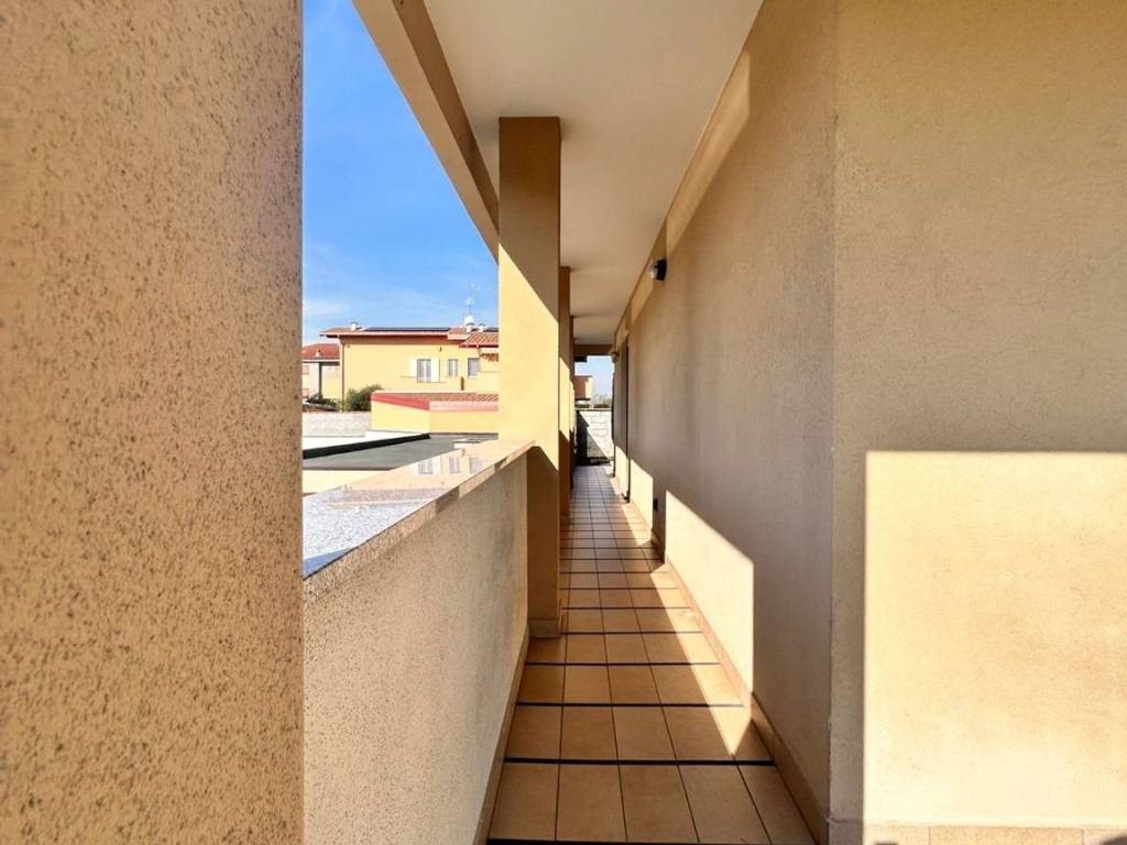 Villa a Trecate in Via Angelo Busto, 1 - Foto 4
