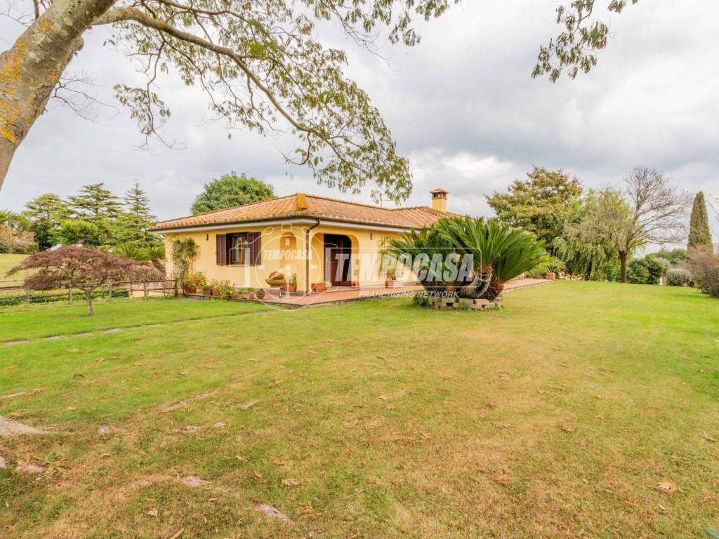 Villa a Bracciano in Via san spirito - Foto 4
