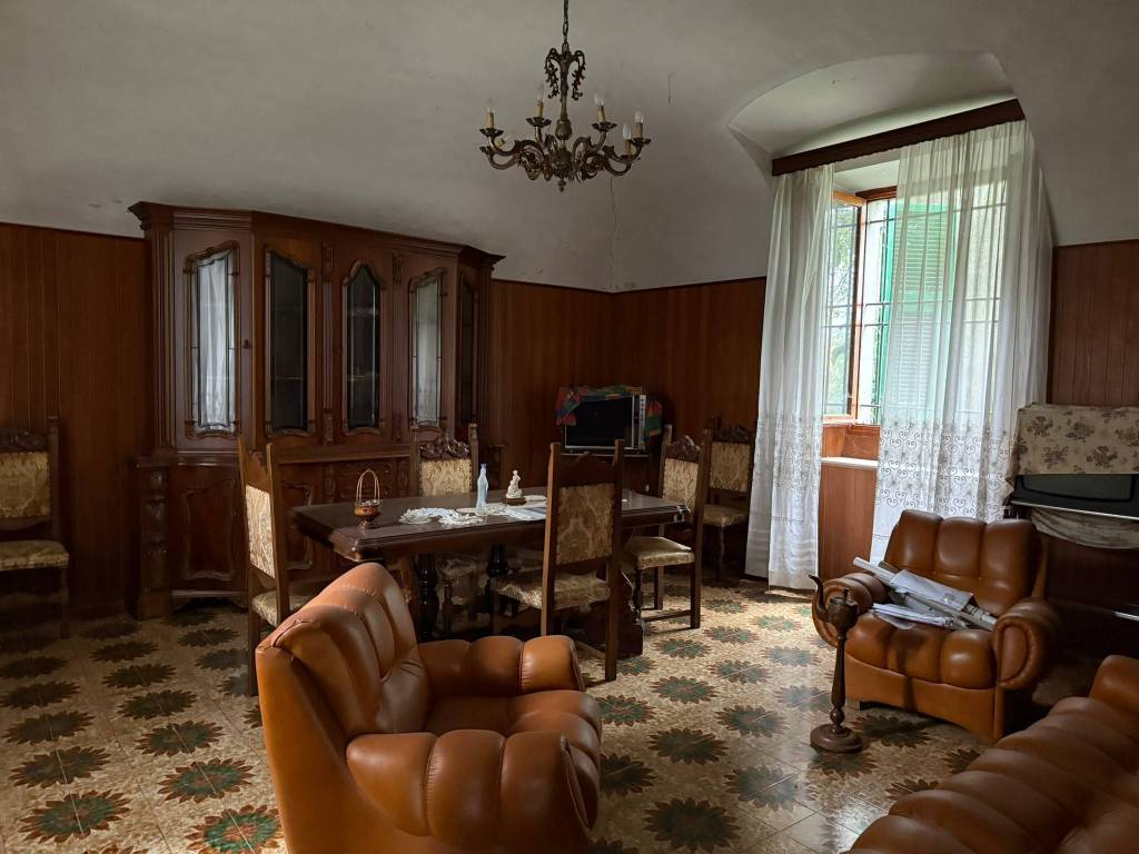 Villa a Bosco marengo in Corso Dante, 5 - Foto 3