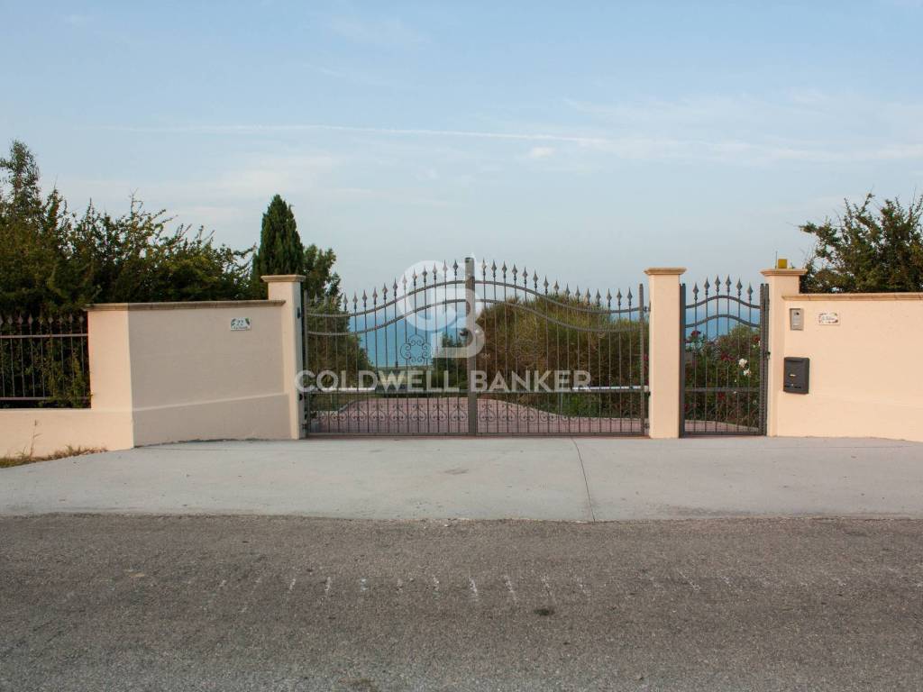 Villa a Montenero di bisaccia in contrada montebello - Foto 2