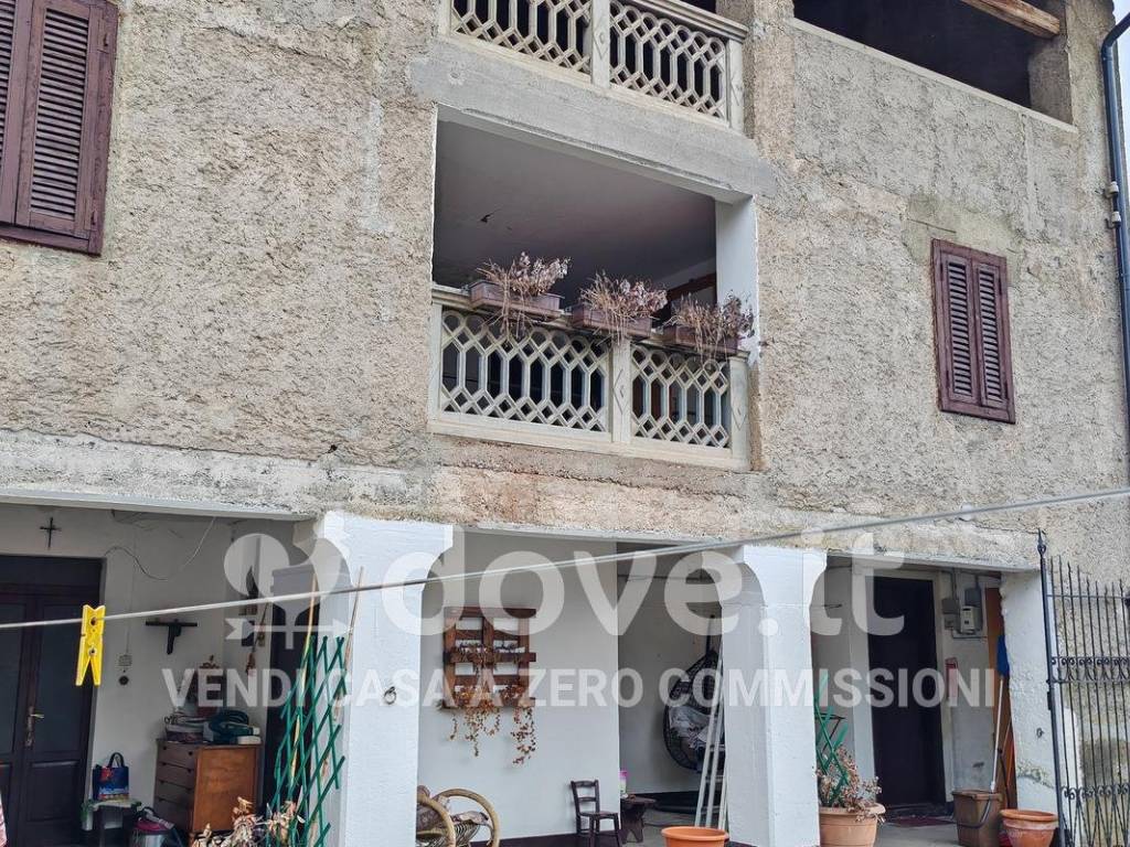 Casa indipendente a Clusone in Via Brescia, 5 - Foto 3